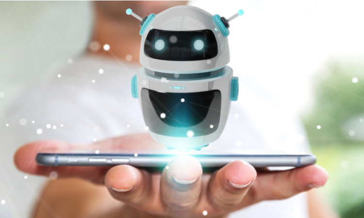 日野自動車、人事業務に特化した社内チャットボットサービス「HR Chatbot」を導入。業務改革の実現を目指す