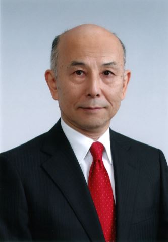 諏訪 康雄氏