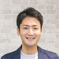 直木 英訓 氏