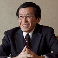 岸見 一郎 氏