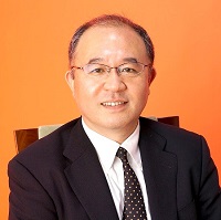 小松 弘明氏