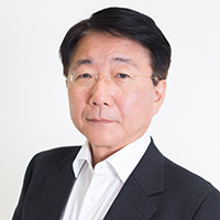 松丘啓司氏