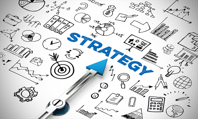 「事業戦略」のフレームワークや事例とは？　立案や策定の際に役立つ経営戦略との違いも解説
