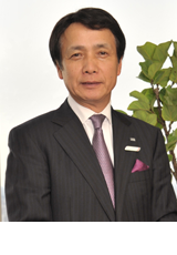 川村　益之氏