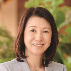 河辺 恵理 氏