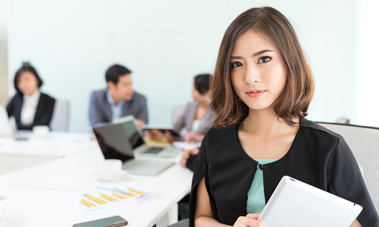 「女性が活躍する会社」のカギは女性管理職の存在 ── 9,241名の社会人が回答した「女性活躍推進」実態調査結果発表｜人事のプロを支援するHRプロ