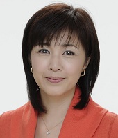 菊池　桃子氏