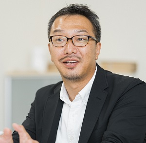 田中崇 氏