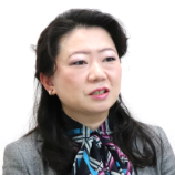 二村 真理子 氏