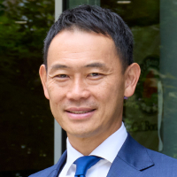 鈴村 賢治氏